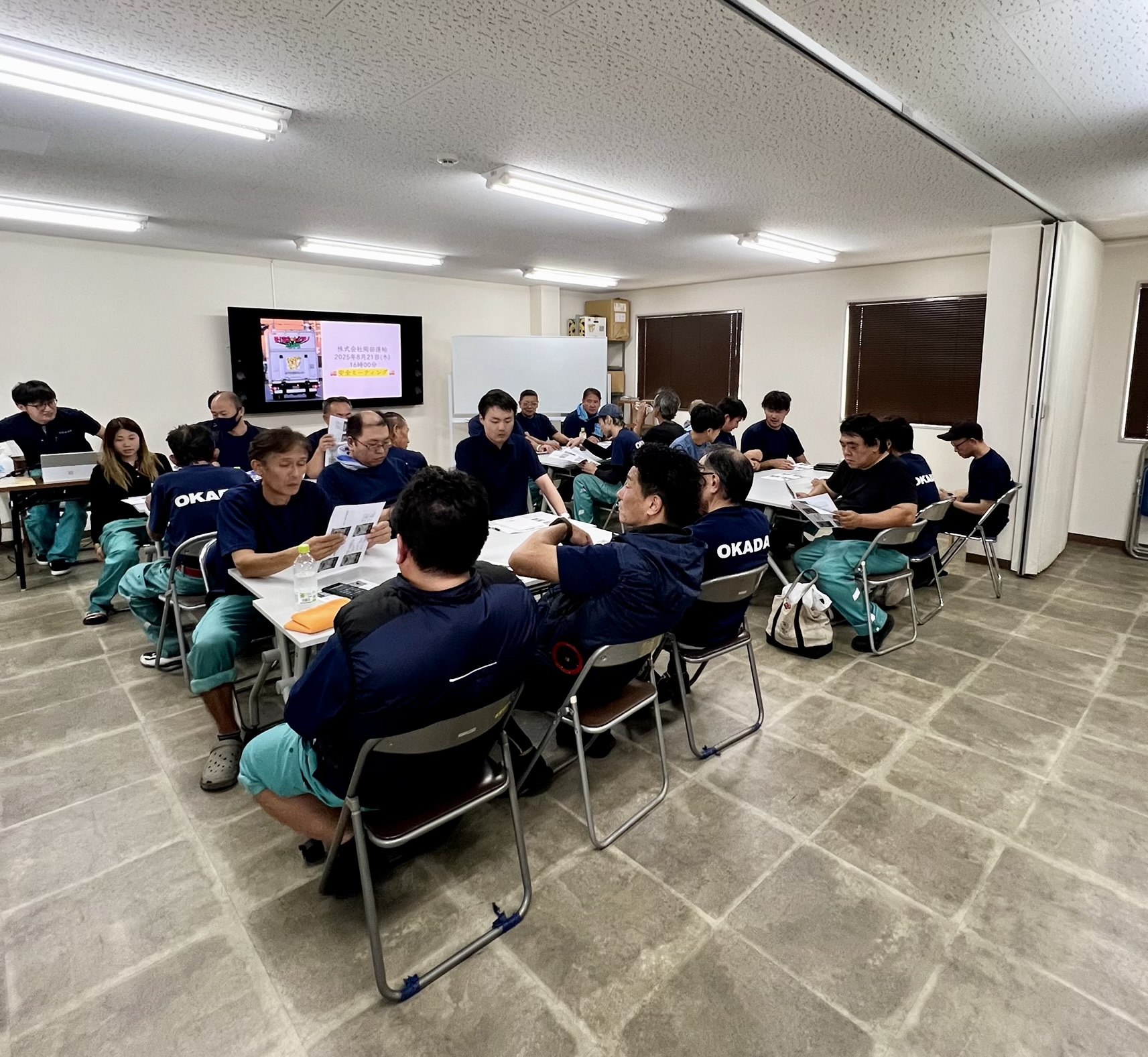 確かな技術をもって、心を込めたサービスを実践するためのOKADA独自の教育体制